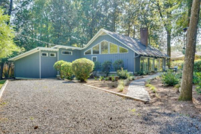 Cozy Abode with Yard about 1 Mi to Dtwn Summerville